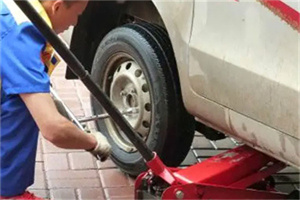 望江附近拖车24小时服务热线电话